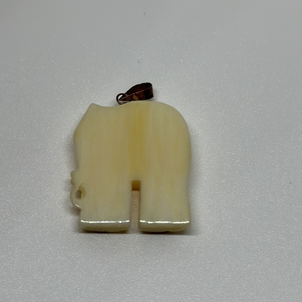 14k Real Solid Gold Ruby Stone Elephant Pendant - image 5